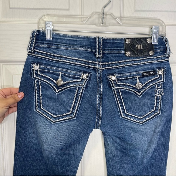 Miss Me Women's Loose Saddle Stitch Border Boot Cut Jean Sz 27 - Picture 8 of 11